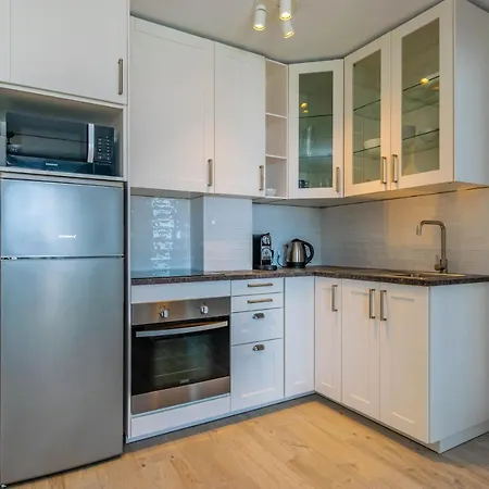 Acapulco Playa -nerja 酒店 *