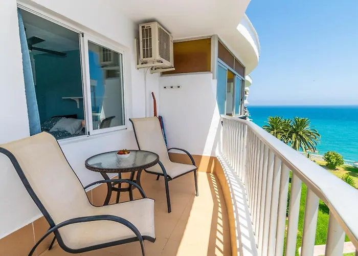 酒店 Acapulco Playa -nerja 内尔哈