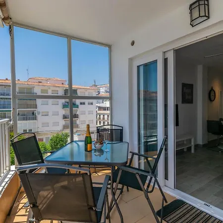 Готель Acapulco Playa -nerja