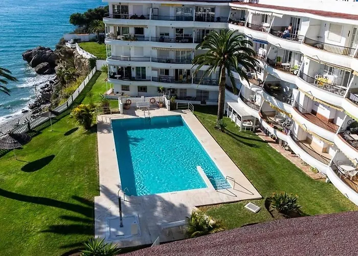 Acapulco Playa -nerja Hotel Nerja